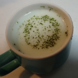 抹茶いり粉茶ミルク酒